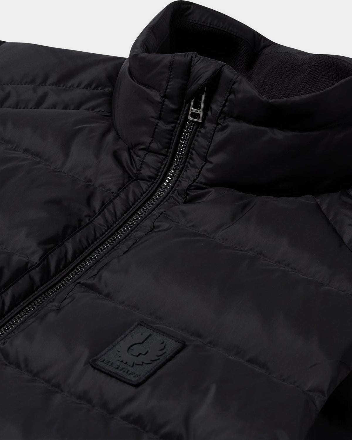 COMPOUND GILET [Black]